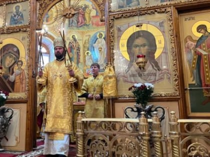 Архиерейское богослужение в день праздника Усекновения главы Иоанна Предтечи в Троицком храме Лениногорска