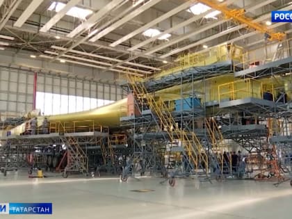 В Татарстане в 2023 году намерены произвести три самолета Ту-214