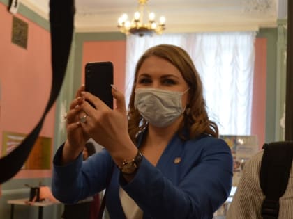 Волынец после назначения на пост омбудсмена стала зарабатывать почти в 4 раза больше