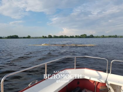 На Волге под Казанью затонул прогулочный теплоход