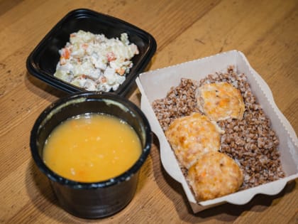 В пункты сбора мобилизованных солдат в Казани доставляется халяльное питание