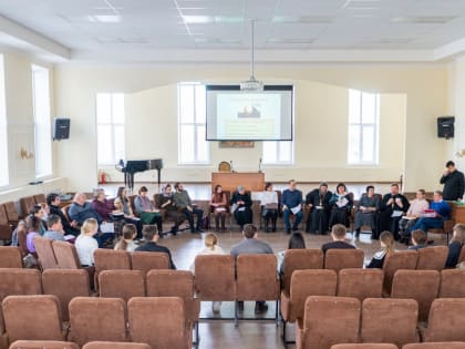 Семейные психологи из Санкт-Петербургской митрополии провели в Казани открытые лекции и мастер-класс