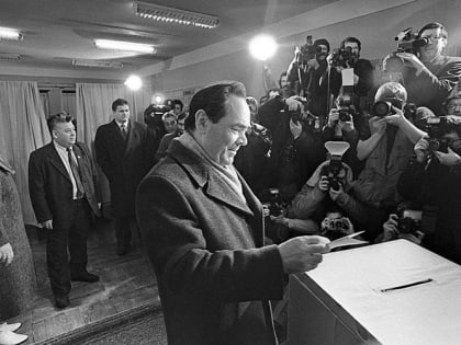 «Группа Байрамовой была инструментом в руках Шаймиева»: 30 лет назад приняли Конституцию Татарстана