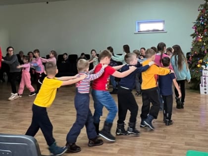 В Ямашевском сельском доме культуры была проведена развлекательная программа для детей «Зимний праздник»