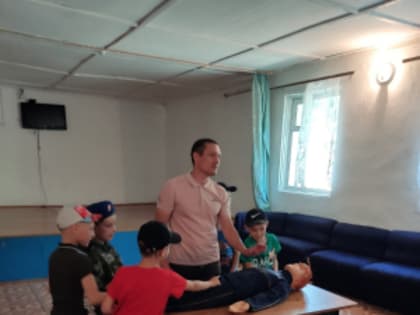 Специалисты Алькеевских районных электросетей рассказали участникам юнармейской смены о важности соблюдения правил электробезопасности