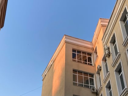 «Хлещет третий день»: в Дербышках топит улицу