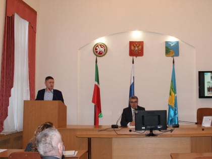 Расширенное совещание с руководителями района, главами городских и сельских поселений при Главе Камско-Устьинского муниципального района