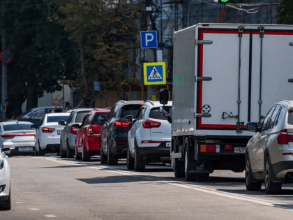В Челнах собралась огромная пробка от «Студенческой» до моста через Мелекеску
