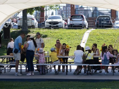 Культурная среда в парке Горького: мастер-классы, показ фильма и диджей-сеты