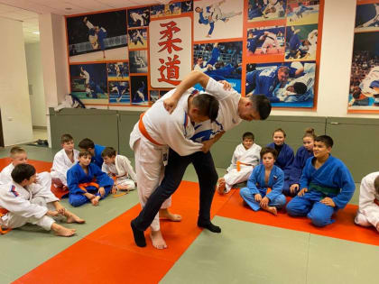 В Татарстане прошли тренировки по самбо в рамках проекта «Zа самбо»