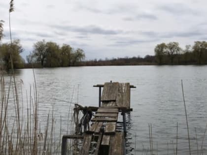 В Челнах из реки достали тело слесаря. Его искали неделю