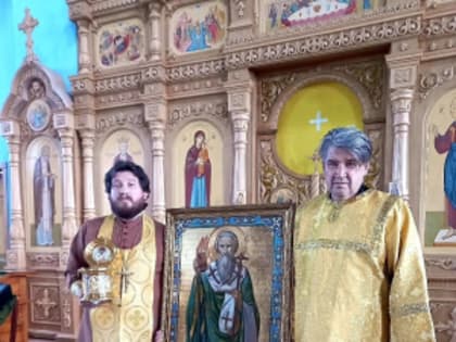 В храм пророка Божия Илии г.Нурлата доставили икону с частицей мощей святителя Спиридона Тримифунтского
