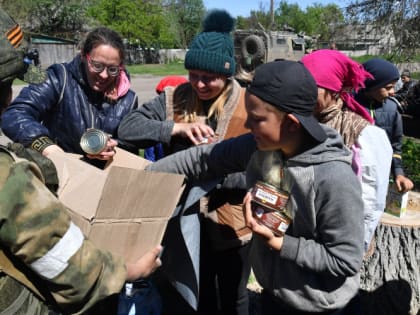Главное к 12:00: в РФ начали выпуск подгузников из местного сырья, пляж Мариуполя очистили от мин
