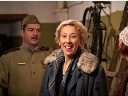 Чем актриса из Набережных Челнов покорила Москву и своего мужа