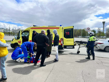 В Казани на мотопробеге сбили зрителя