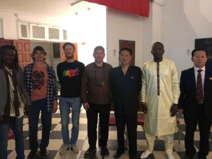 Выставка картин татарстанских художников открылась на биеннале в Сенегале