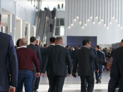 Татарстанские чиновники собрались на выставки в недружественные страны