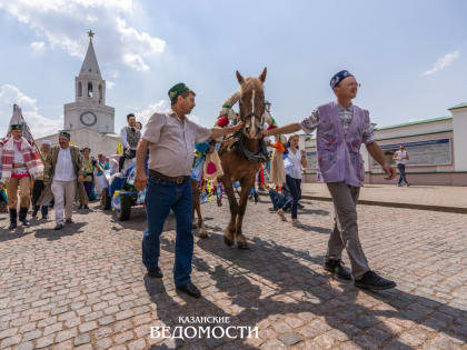 Сабантуй в Казани-2022: сбор даров, скачки и 3 площадки празднования