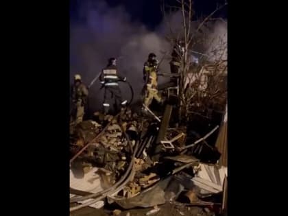 Губернатор Кобзев сообщил о гибели пилотов упавшего на дом в Иркутске Су-30 - видео