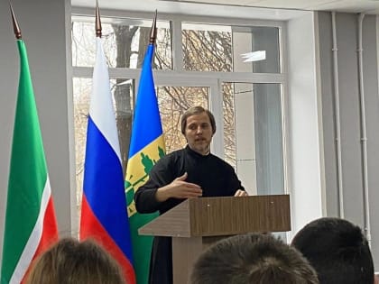 Священнослужители Нижнекамского благочиния встретились со студентами политехнического колледжа имени Е.Н. Королёва