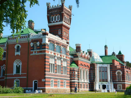 В Казань прибыло оружие Шереметевых: палаши, рапиры и сабли покажет Музей Пушечного двора