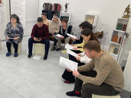 В Альметьевском театре идут репетиции читки пьесы победителя конкурса «Новая татарская пьеса»