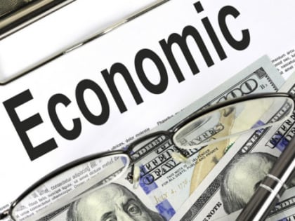 Экономист Остапкович заявил об адаптации экономики России к невзгодам
