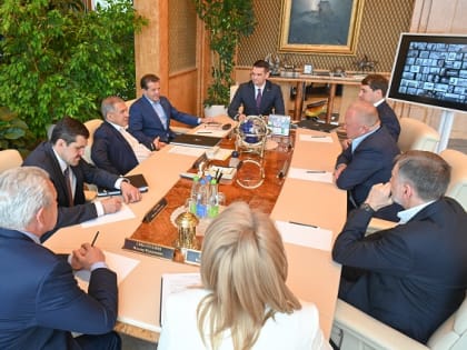 Минниханов обсудил сотрудничество с учредителем фирмы, создавшей гостиничный комплекс в аэропорту Казани