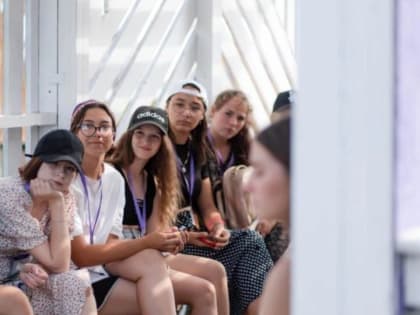 Учащиеся Уруссинской гимназии принимают участие в в IT Биляр форуме