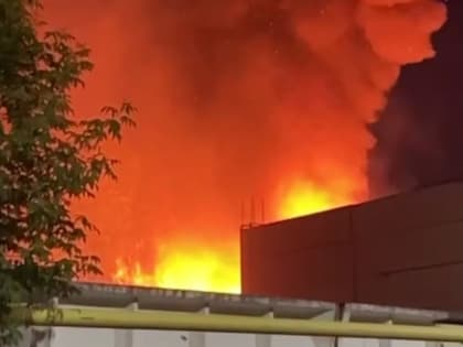 В Казани загорелись склады — Telegram