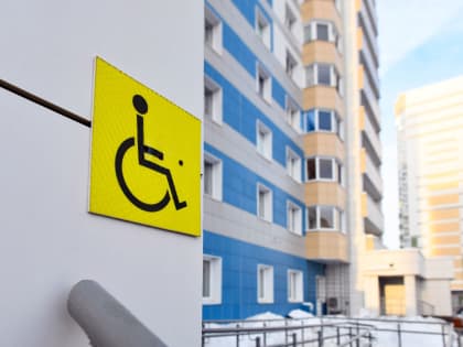 В Кировском и Московском районах Казани обследовали 1123 торговых объекта на доступную среду