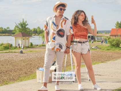 В Челнах 29 граффити украсили стену городской набережной