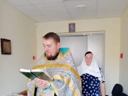 Молебен о здравии отслужен в молитвенной комнате при стационаре Чистопольской ЦРБ