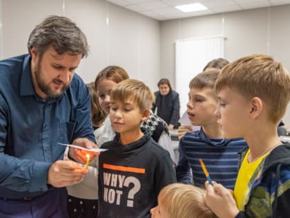 Детский музейный центр провел занятие в воскресной школе храма св. прав. Иоанна Кронштадтского