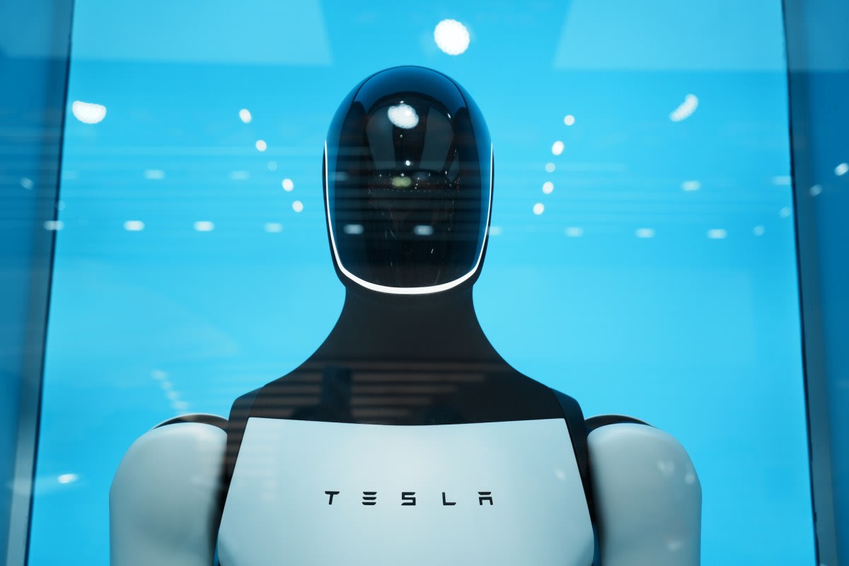 Investasi Masa Depan: Tesla Akan Menggelontorkan $25 Miliar untuk Pengembangan AI dan Robotika