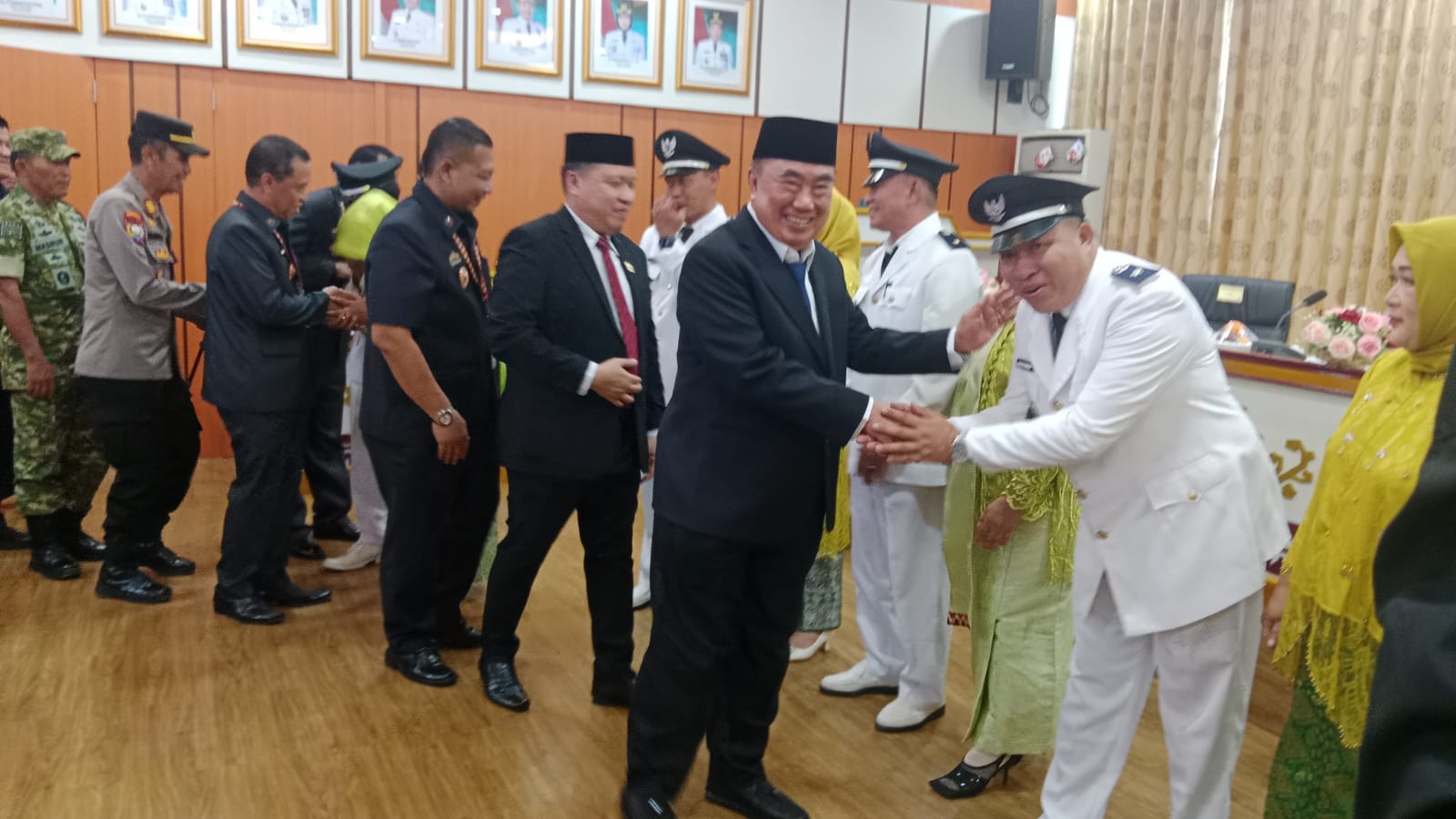 Bupati Tanggamus Lantik 5 PAW Kepala Pekon Terpilih.