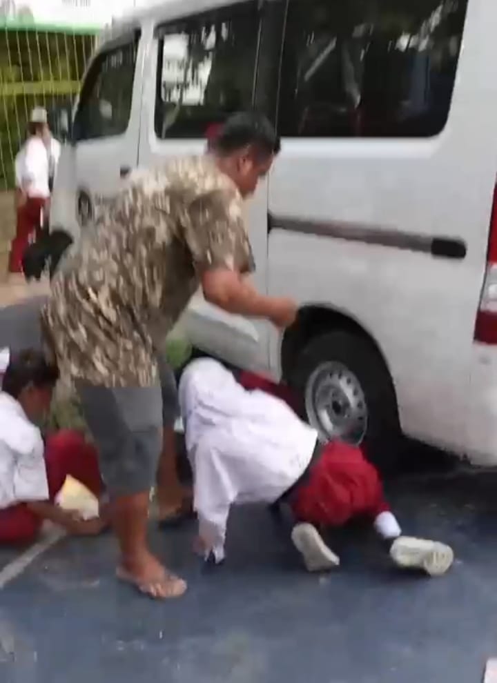 Tragis Mobil Operasional MBG Hantam Barisan Siswa SDN Kalibaru 01, Belasan Anak Terluka
