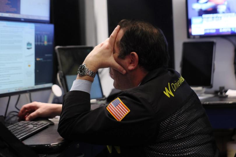 Stabilitas Harga Bitcoin Menyembunyikan Risiko Turun yang Meningkat