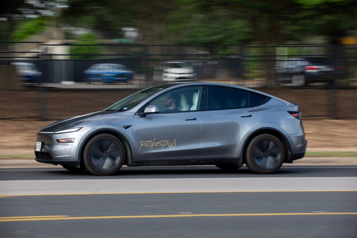 Tesla's Autonomous Ambitions Hit a Speed Bump with Robotaxi Crashes