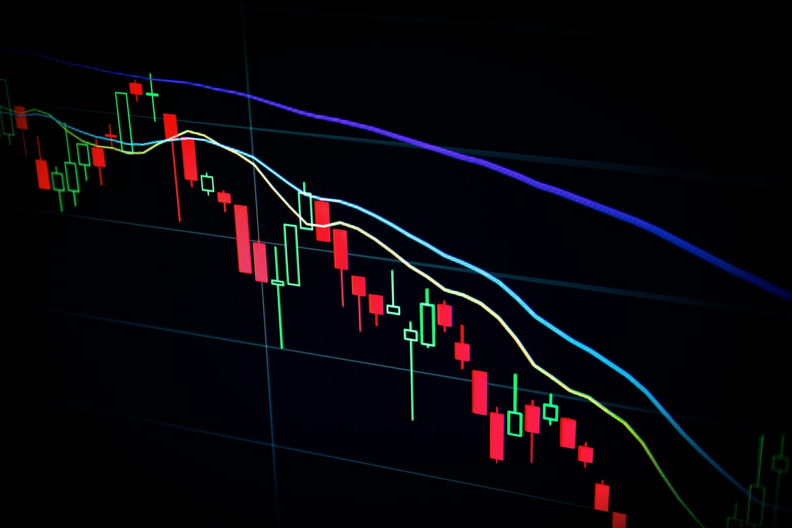 Corporate Bitcoin Holdings Under Scrutiny: Treasury Premiums Face Market Pressure
