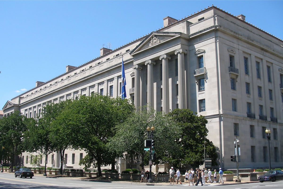 U.S. Crypto Enforcement: A New Era of Infrastructure Disruption