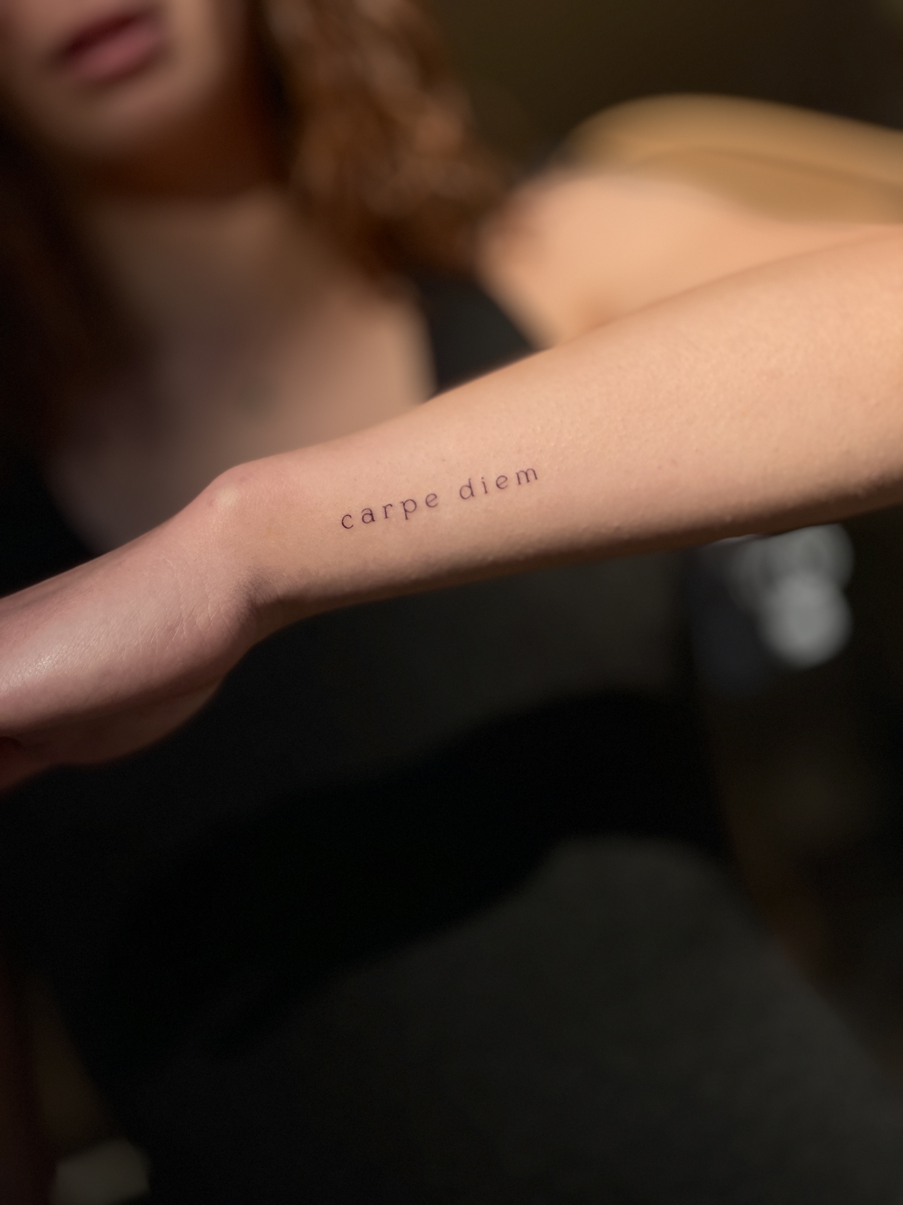 Tatuaggi Fine Line: eleganza, precisione e dettagli sottili