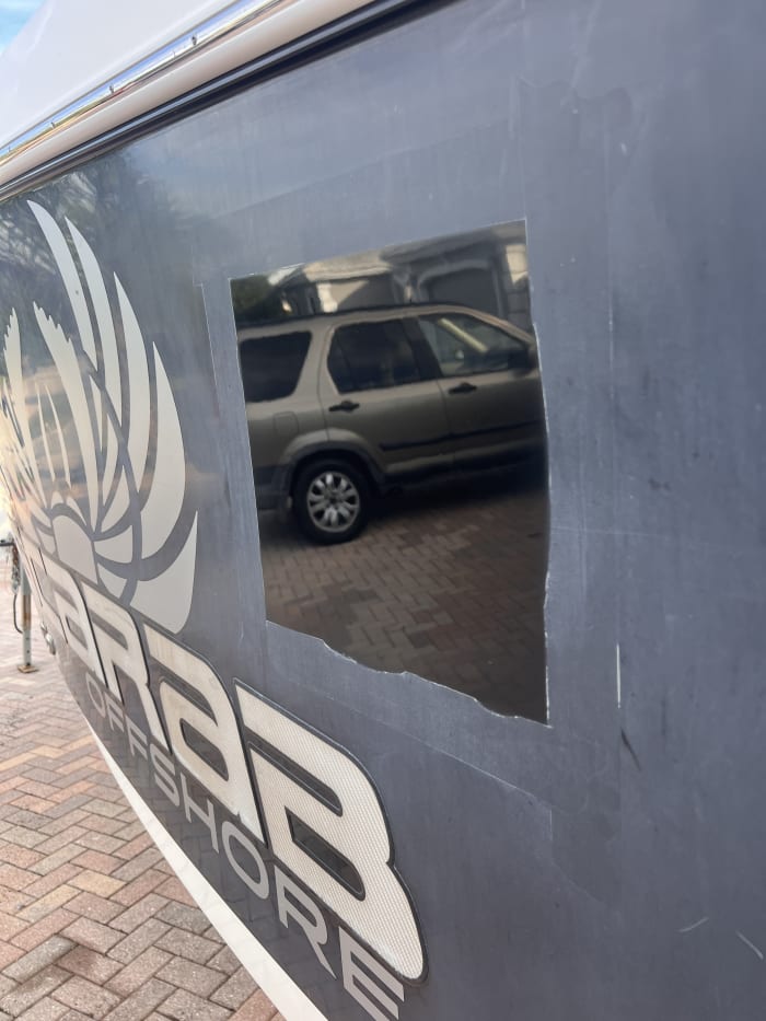 Boat paint correction preparation before ceramic coating