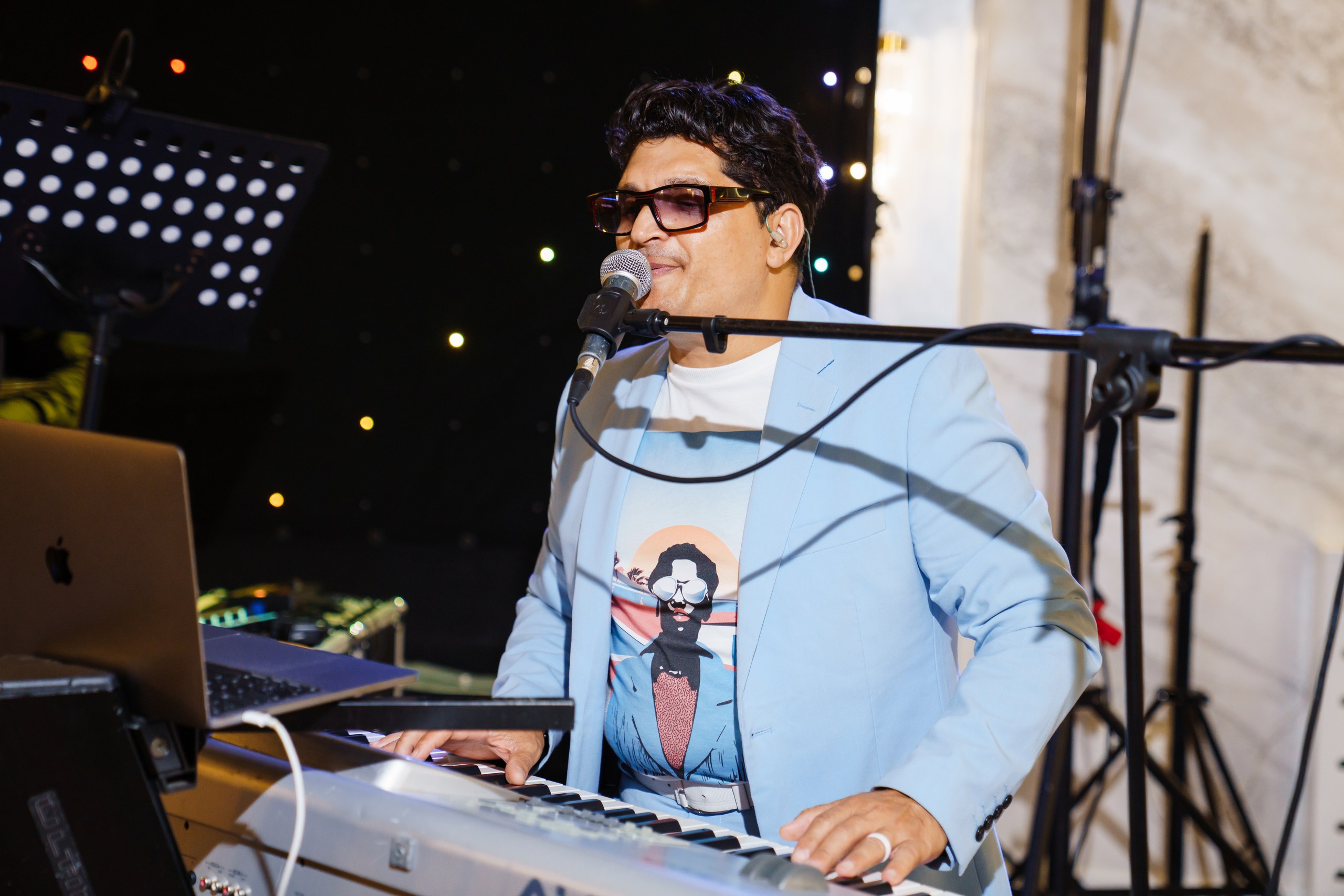 MBBand - Live Cover Band - music în București - Imagine 8