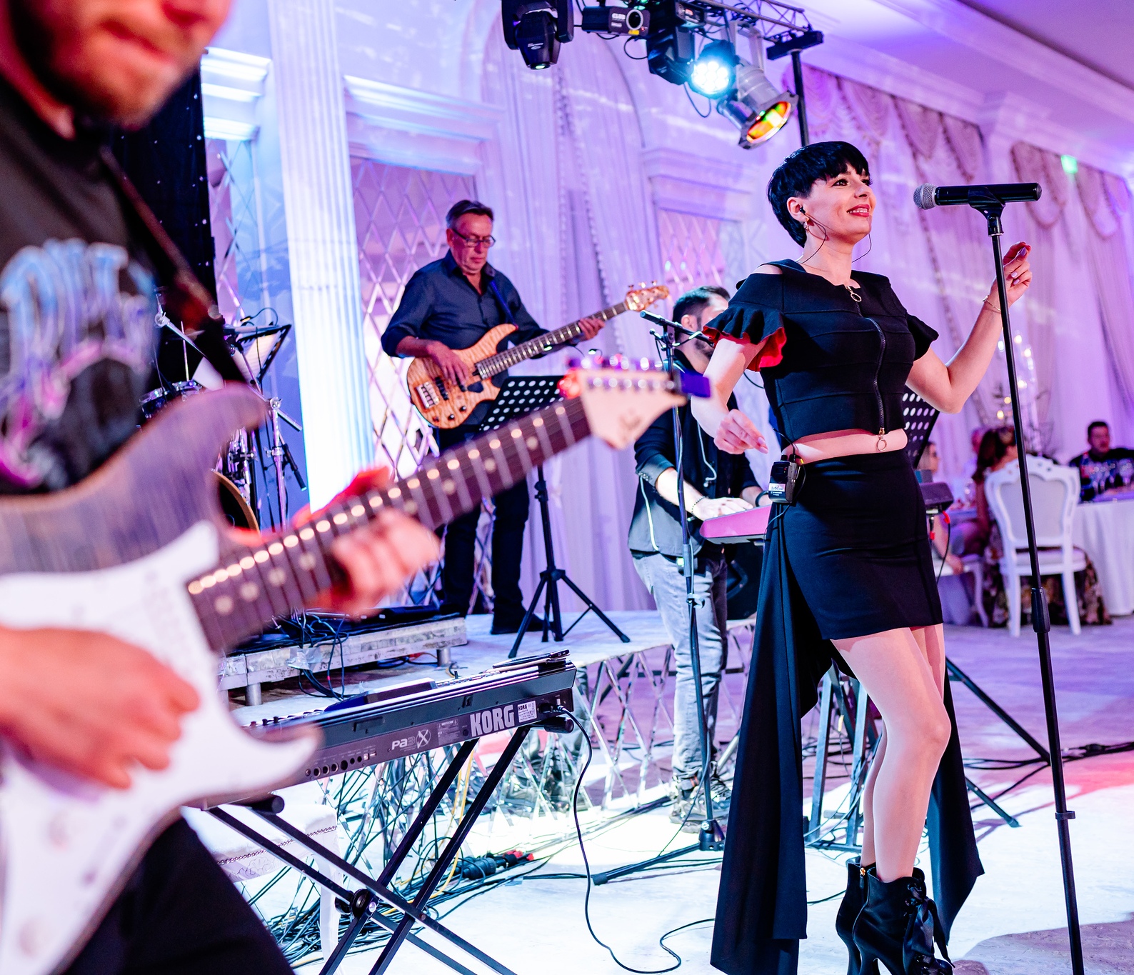 MBBand - Live Cover Band - music în București - Imagine 10