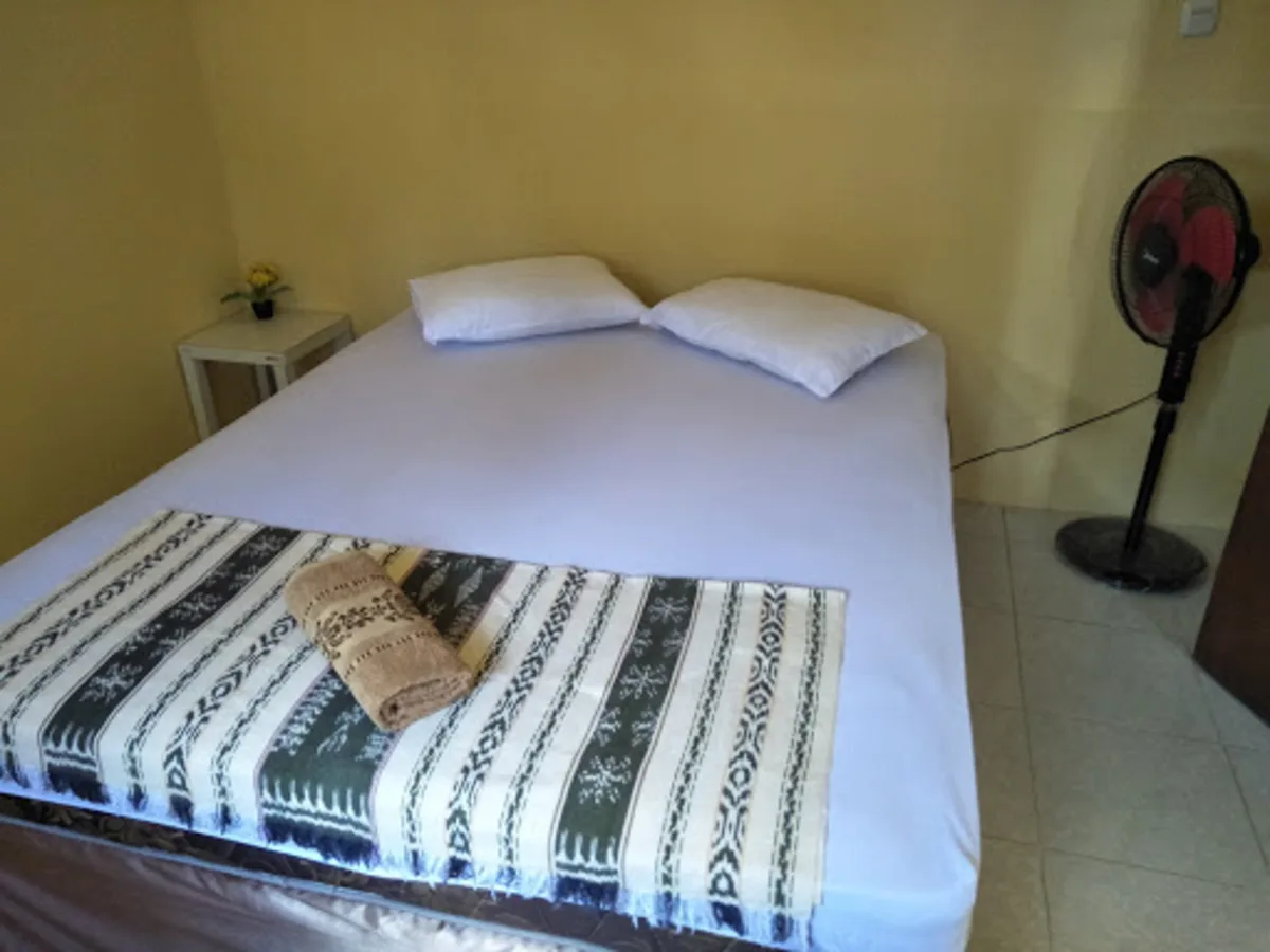 Momoa Michael Guest House