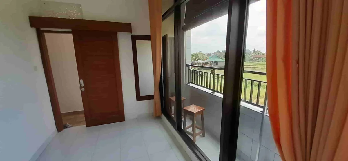Kost Bu Kadek