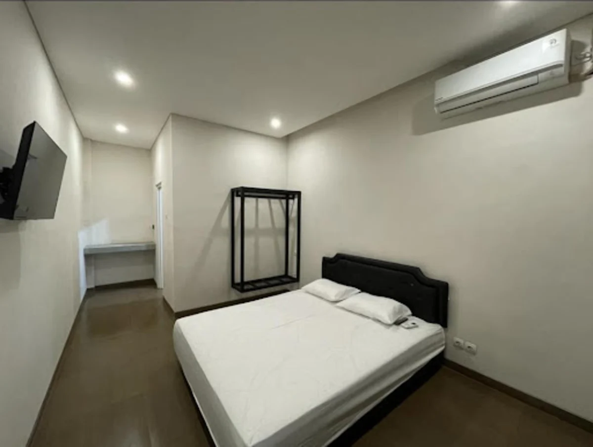 Jl. Gajah Raya No.33