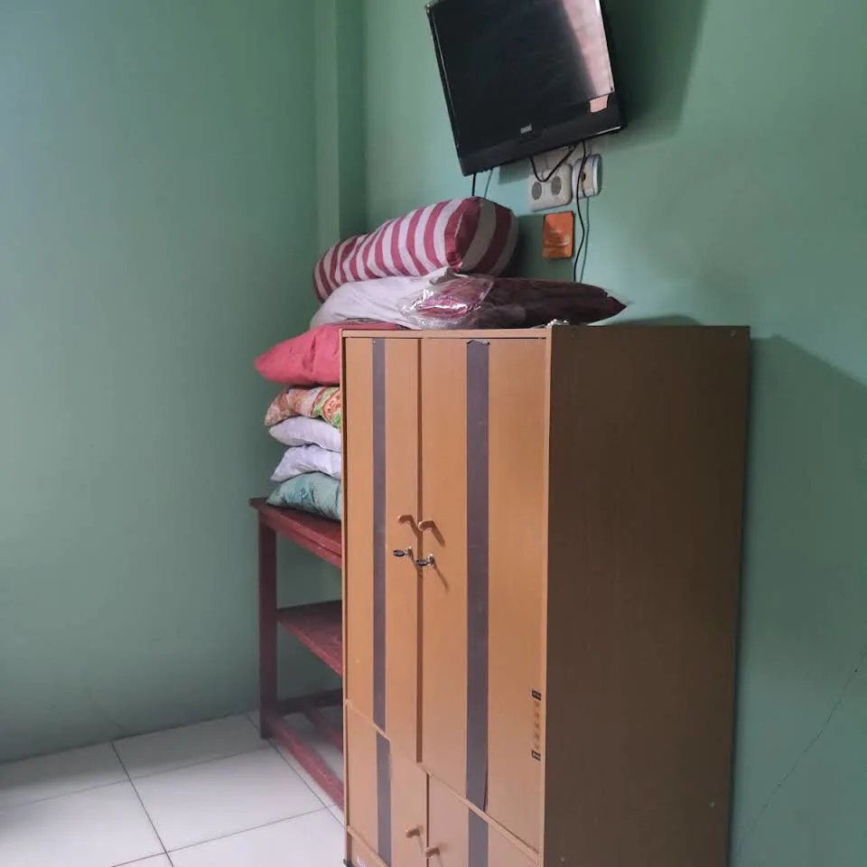 Kost di Karame Singkil Kota Manado Sulawesi Utara jc17d