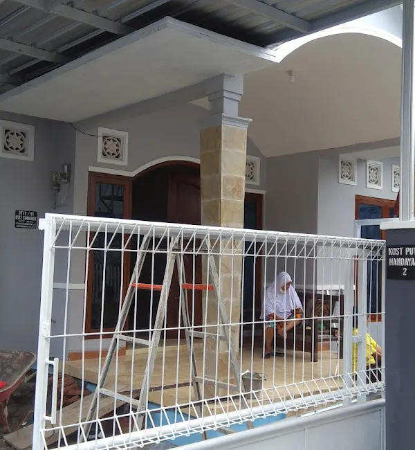 Kost Putri Handayani 1